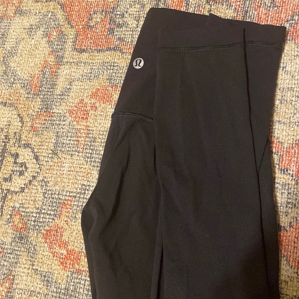 Black Lululemon Wonder Under leggings